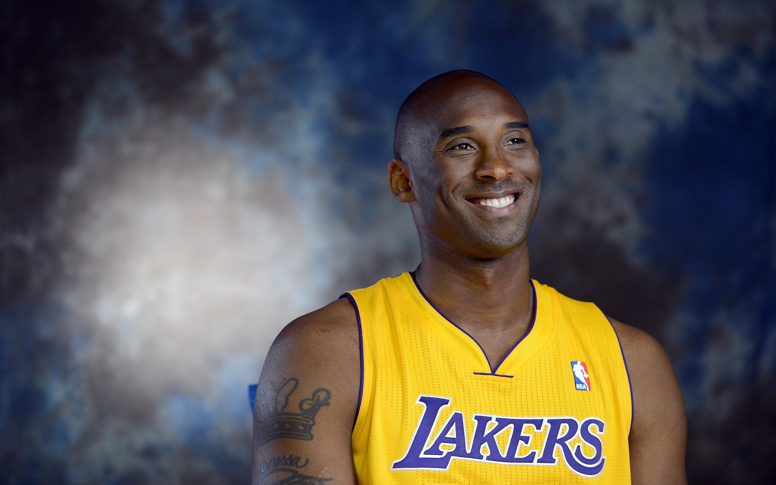 细看会发现 细看会发现