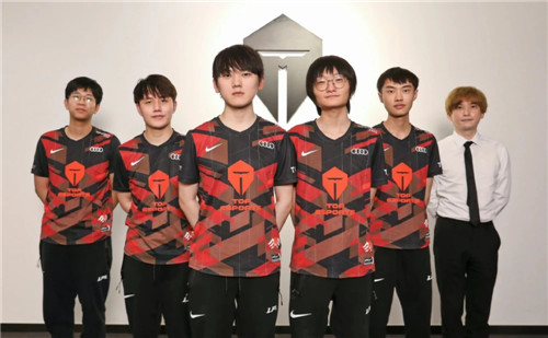 得分的双重 得分的双重