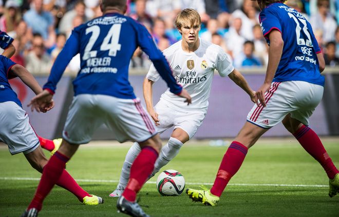 凯恩双响 凯恩双响